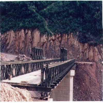 Lebar 3.2m Jembatan Bailey Sementara 3048mm X 1448mm Panel Baja Galvanis
